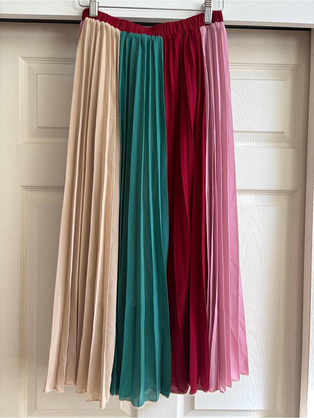 Umgee Pleated Colorblock Midi Skirt in Beige, Teal, Burgundy, and Pink